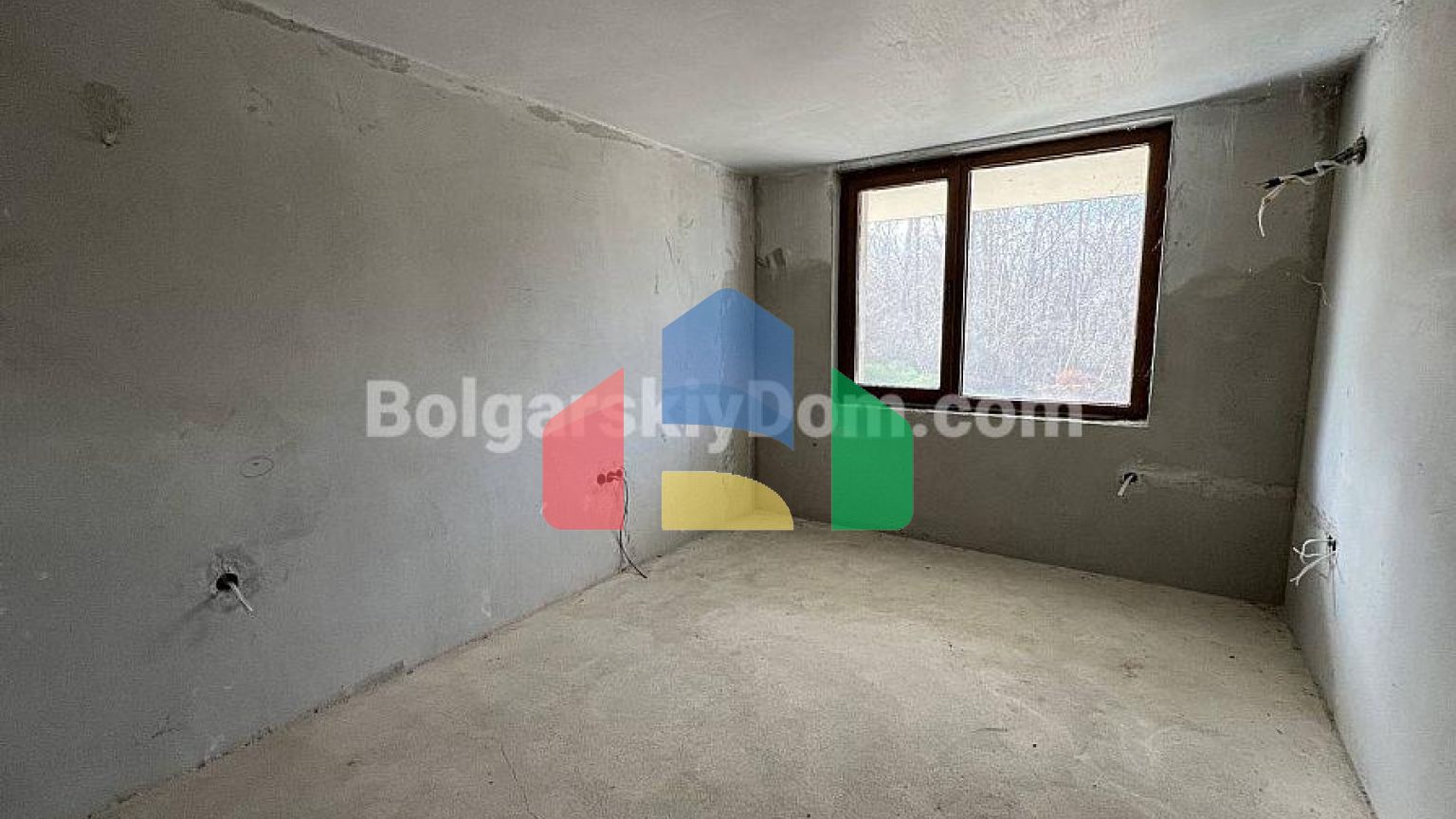 Трикімнатна квартира в Свята Софія