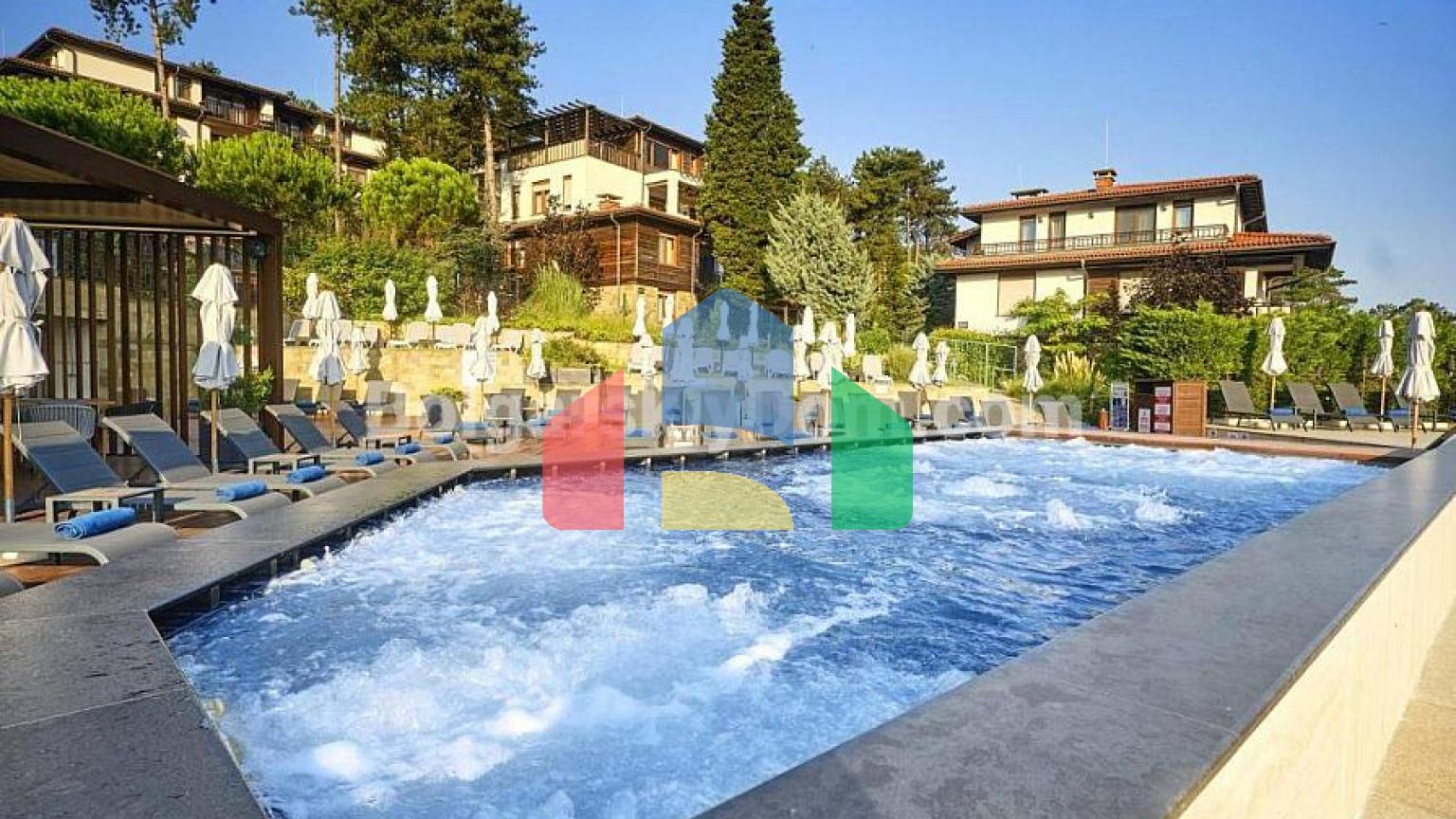 Двухкомнатная квартира в Санта Марина