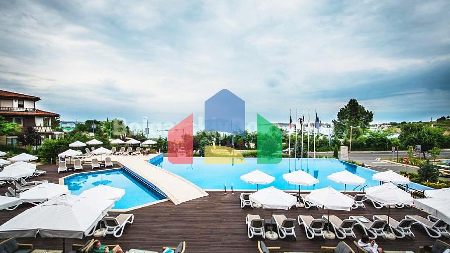 Двухкомнатная квартира в Санта Марина