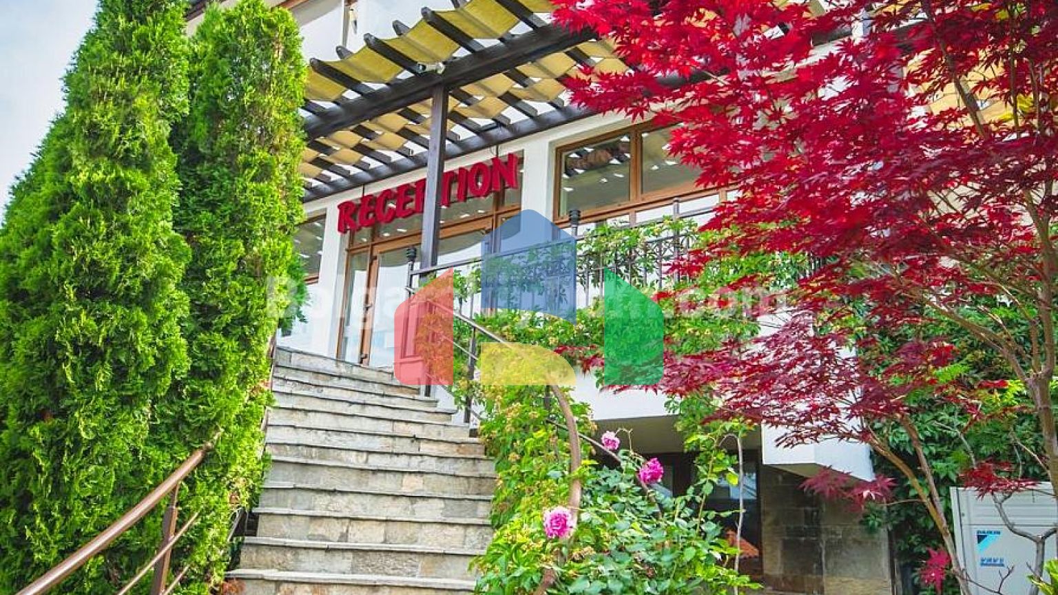 Двухкомнатная квартира в Санта Марина