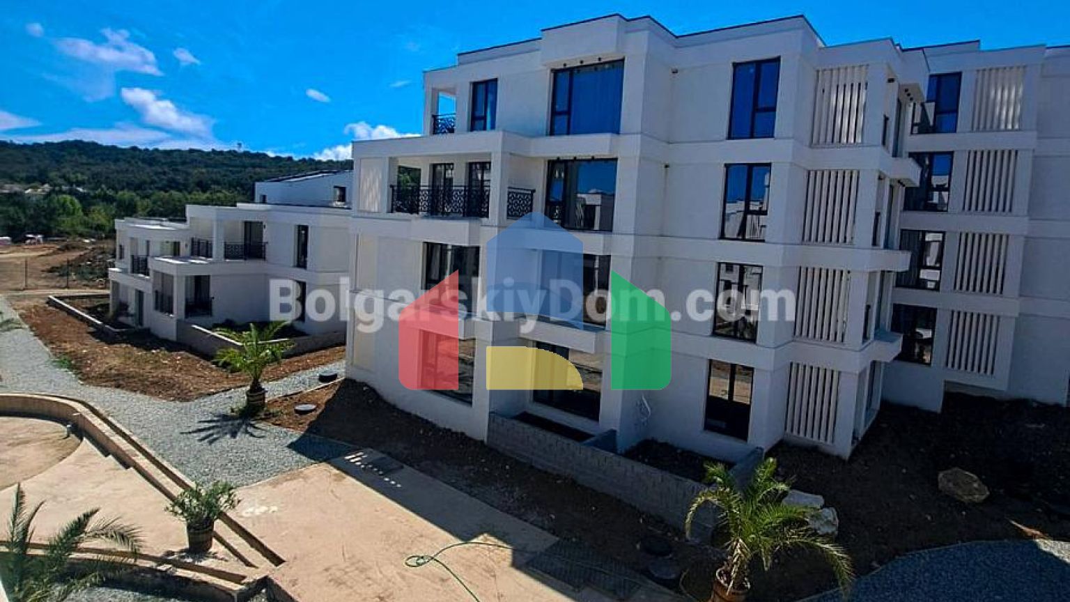 Двухкомнатная квартира в Грин Лайф Сикрет Гарден