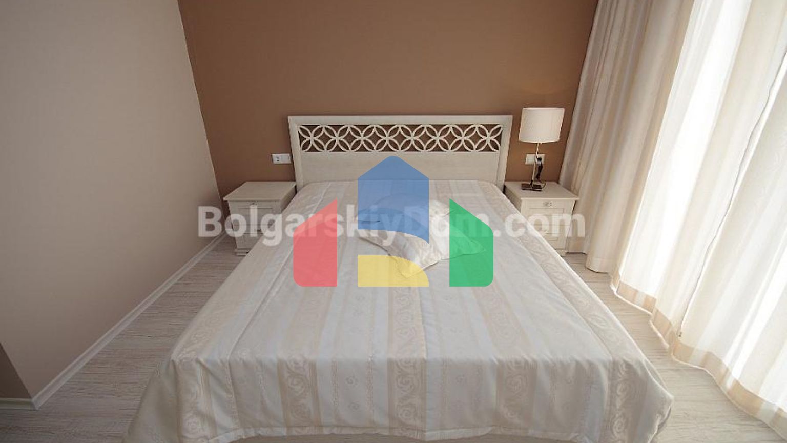 Лили Бич Резорт