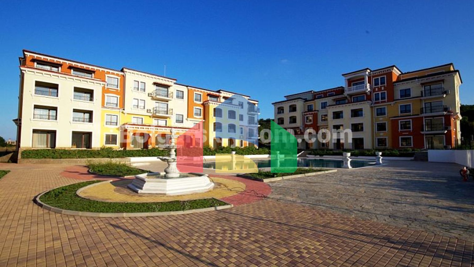 Лили Бич Резорт