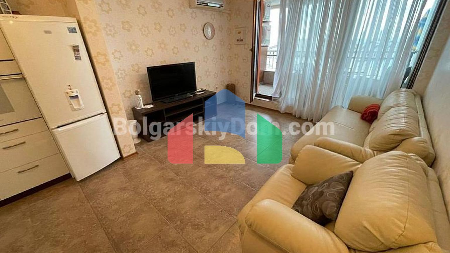 Трикімнатна квартира в Міраж