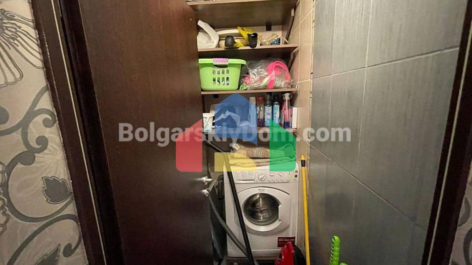 Трикімнатна квартира в Міраж