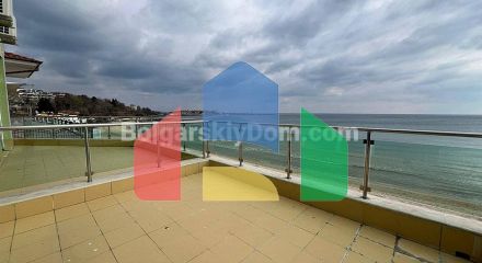 Трикімнатна квартира в Арсена