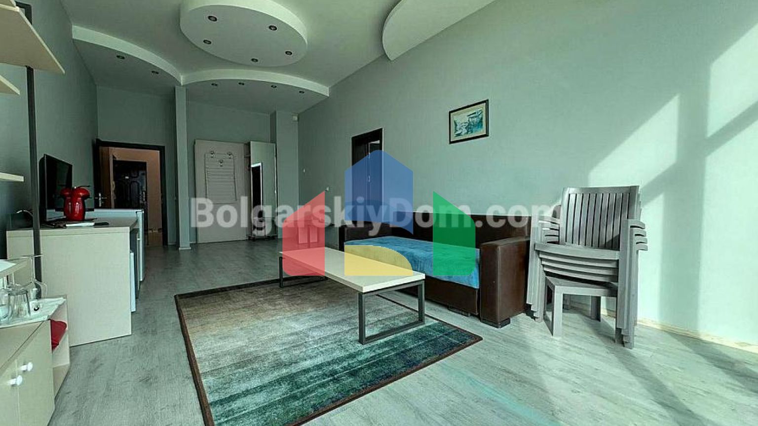 Трикімнатна квартира в Арсена