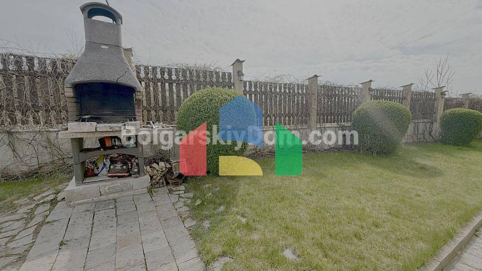 Двокімнатна квартира у Віяна