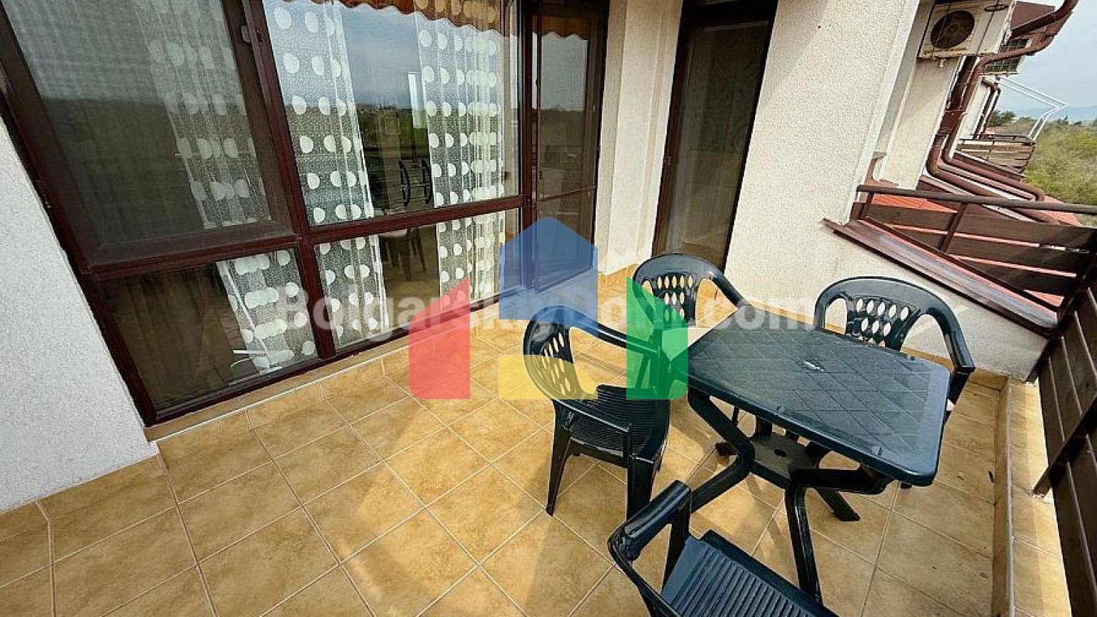 Двокімнатна квартира у Віяна