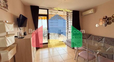 Двокімнатна квартира у Віяна