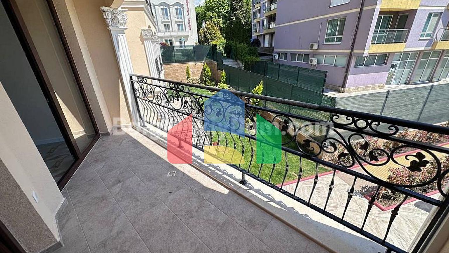 Двокімнатна квартира в Валенсія Люкс