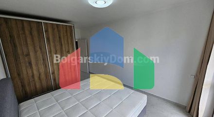 Трикімнатна квартира в Посейдон