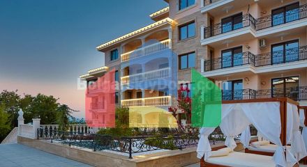 Apartment in Valencia Gardens