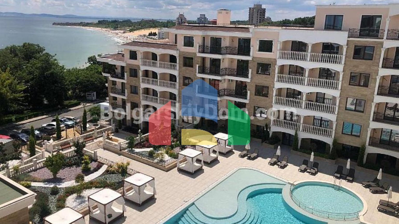 Квартири в Валенсія Гарденс