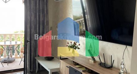 Трикімнатна квартира в Валенсія Гарденс