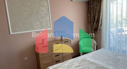 Трехкомнатная квартира в Валенсия Гарденс