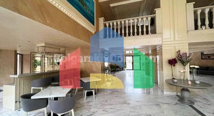 Трехкомнатная квартира в Валенсия Гарденс