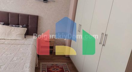 Трехкомнатная квартира в Валенсия Гарденс