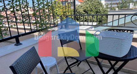 Трехкомнатная квартира в Валенсия Гарденс