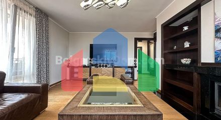 Четырехкомнатная квартира в Эстебан