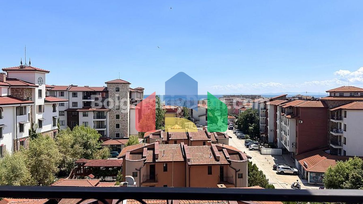 Чотирикімнатна квартира в Естебан