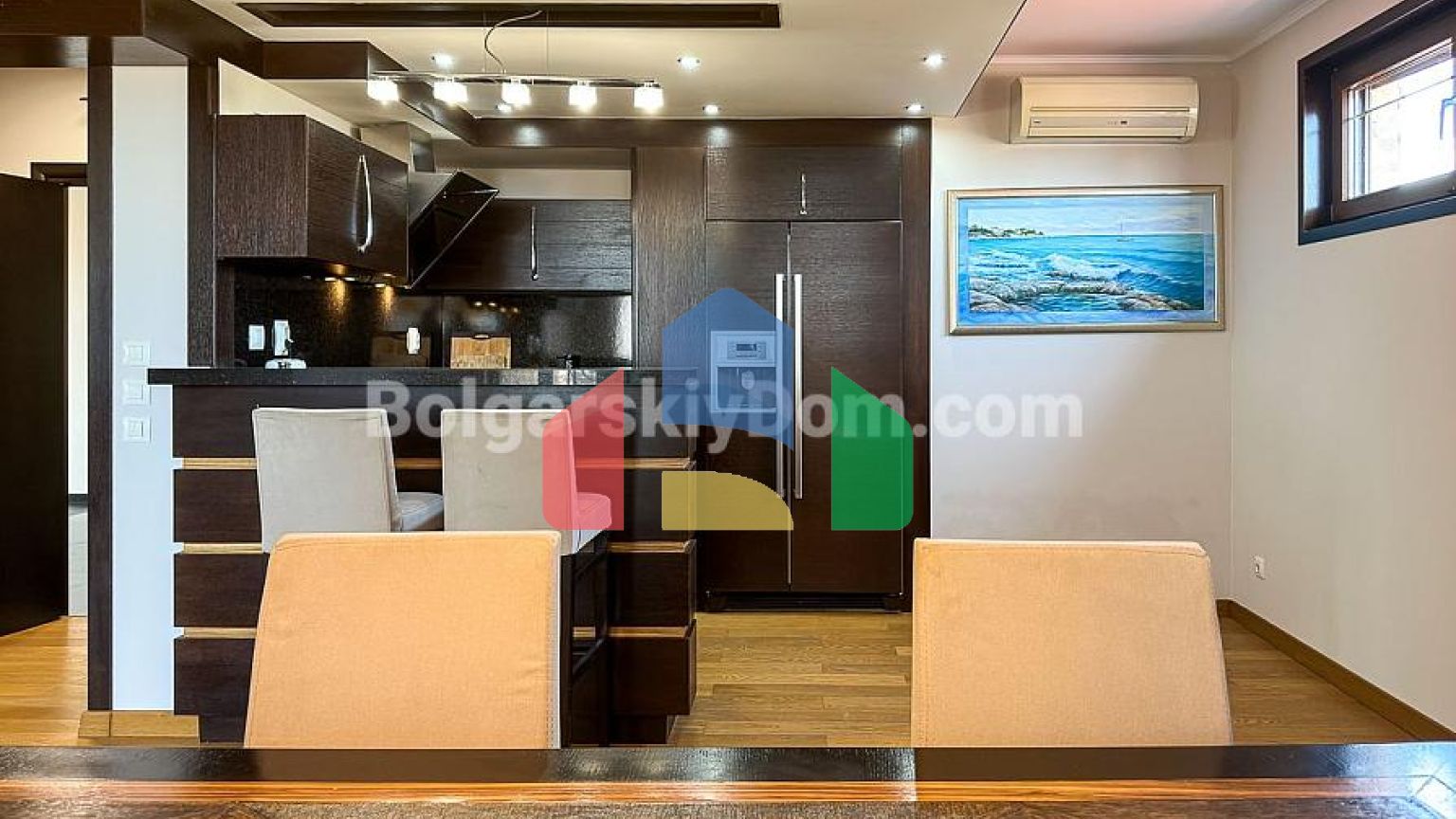 Чотирикімнатна квартира в Естебан