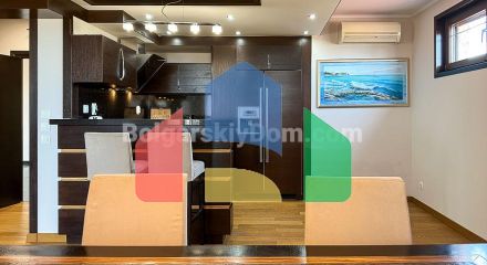 Чотирикімнатна квартира в Естебан