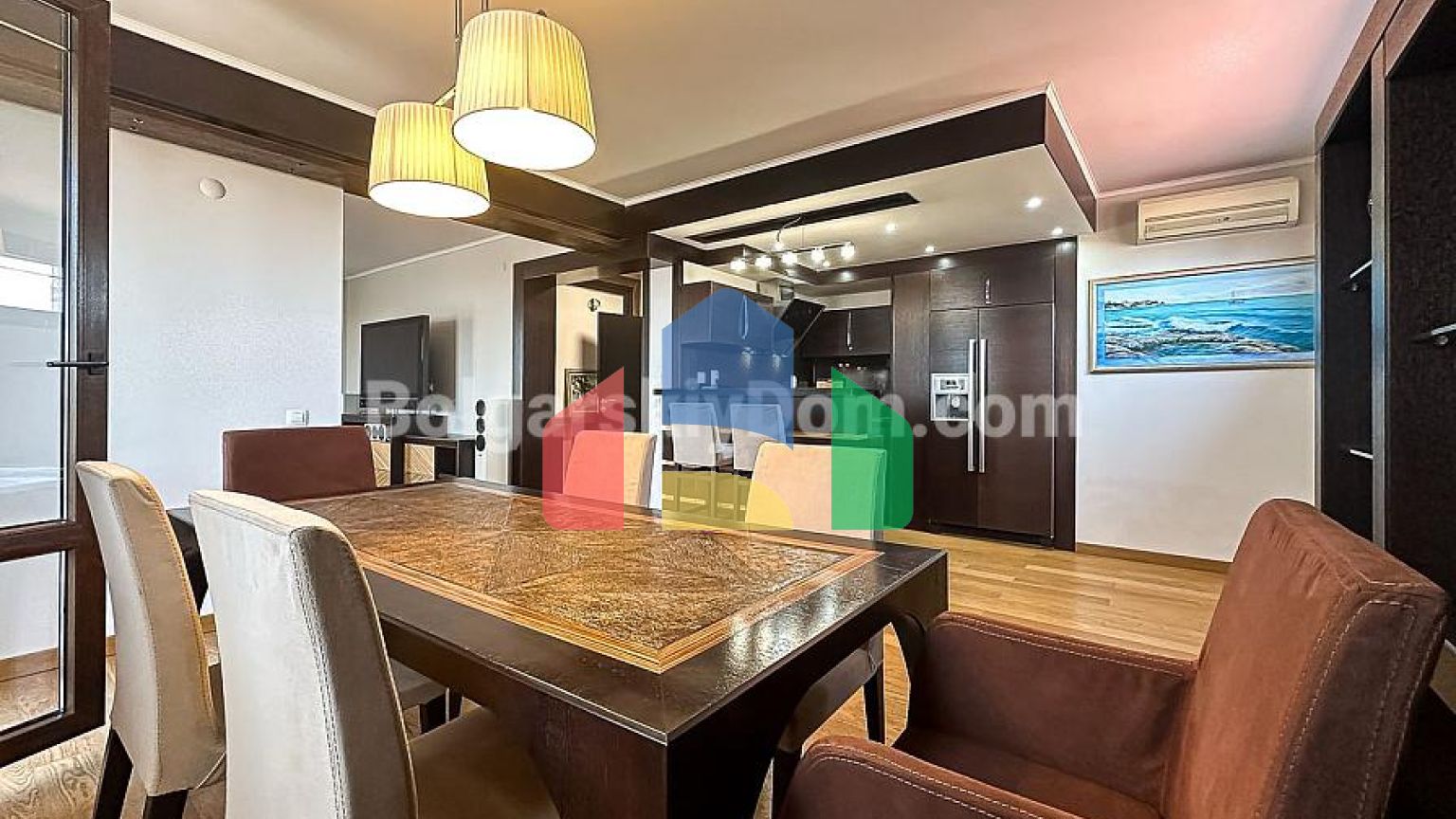 Чотирикімнатна квартира в Естебан