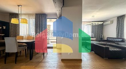 Чотирикімнатна квартира в Естебан