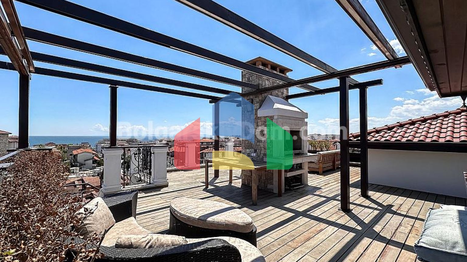 Чотирикімнатна квартира в Естебан