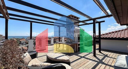 Чотирикімнатна квартира в Естебан