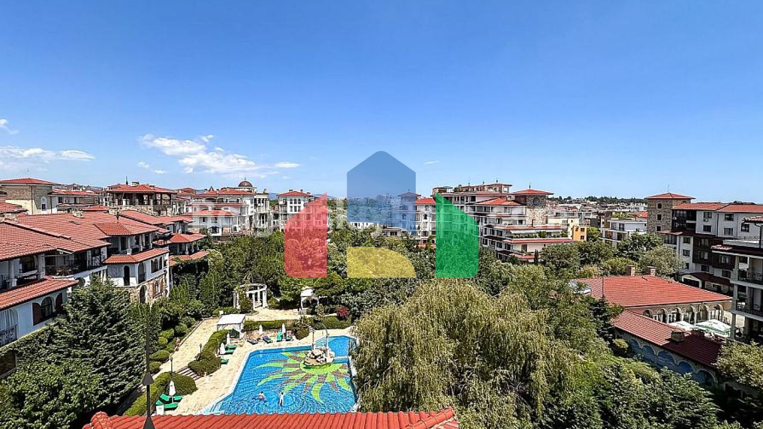 Чотирикімнатна квартира в Естебан