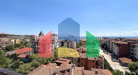 Чотирикімнатна квартира в Естебан