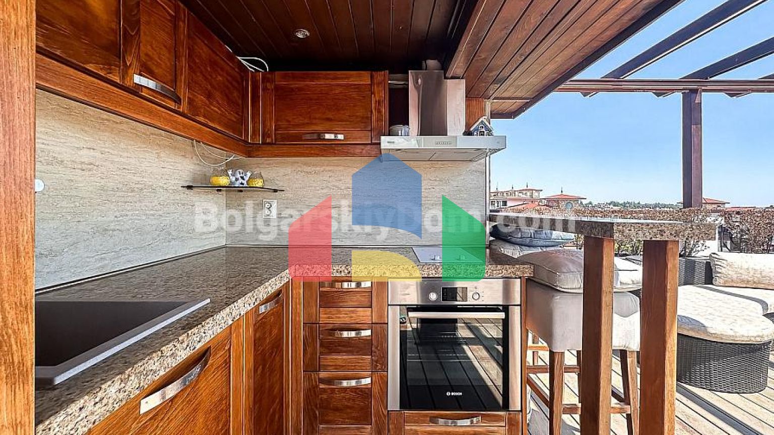 Чотирикімнатна квартира в Естебан