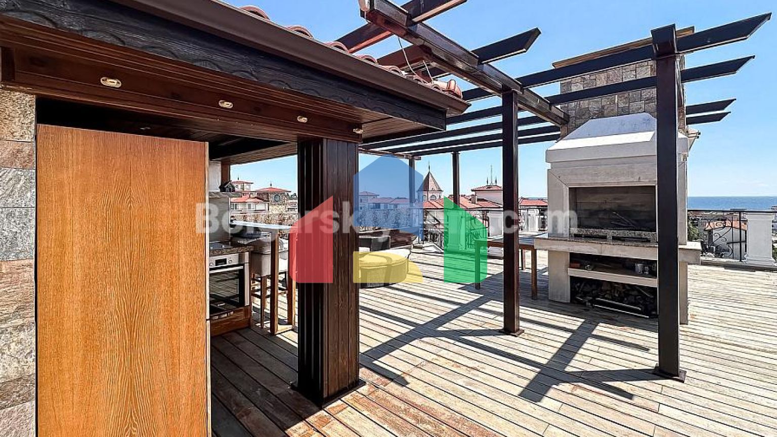 Чотирикімнатна квартира в Естебан