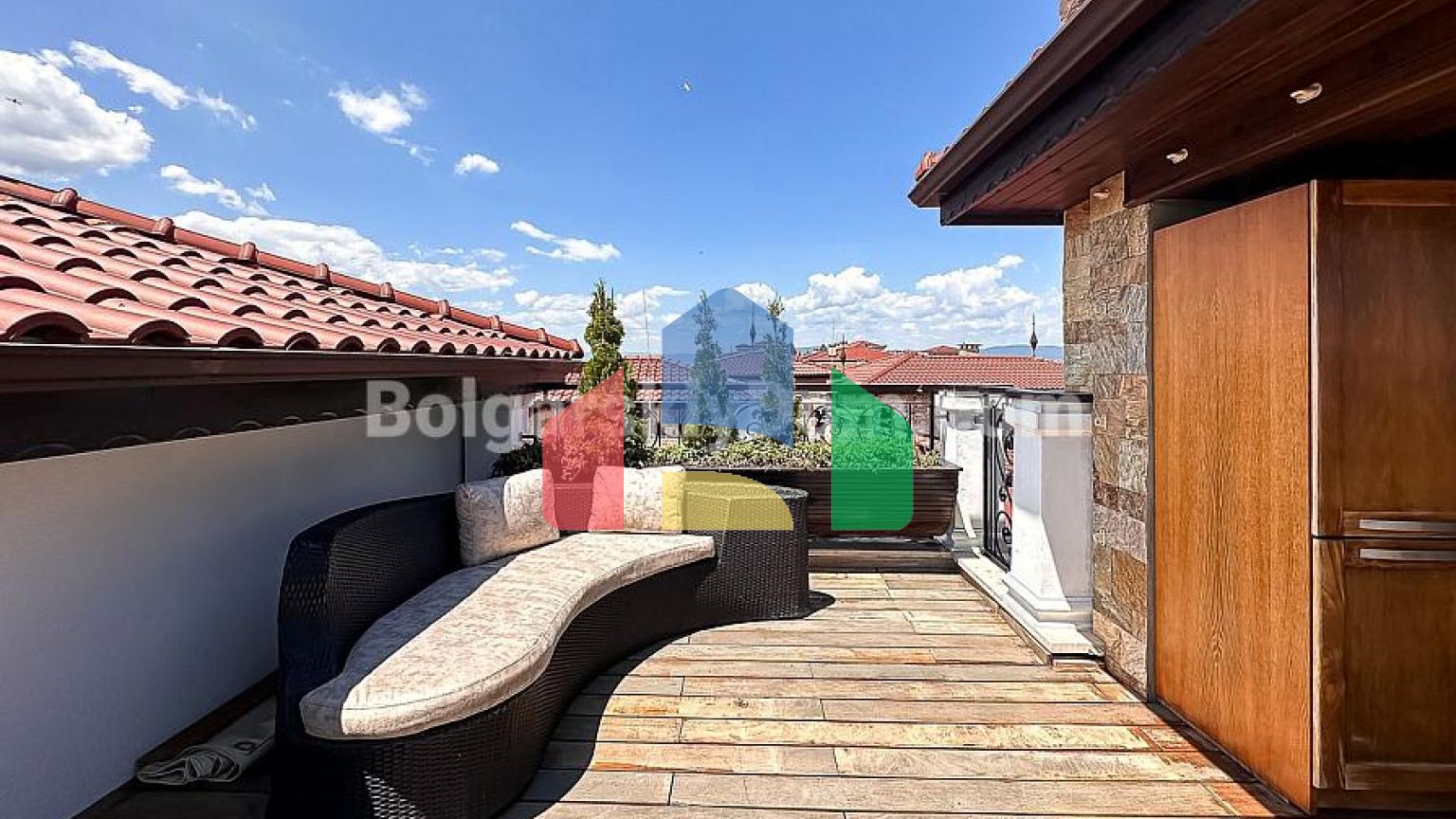 Чотирикімнатна квартира в Естебан