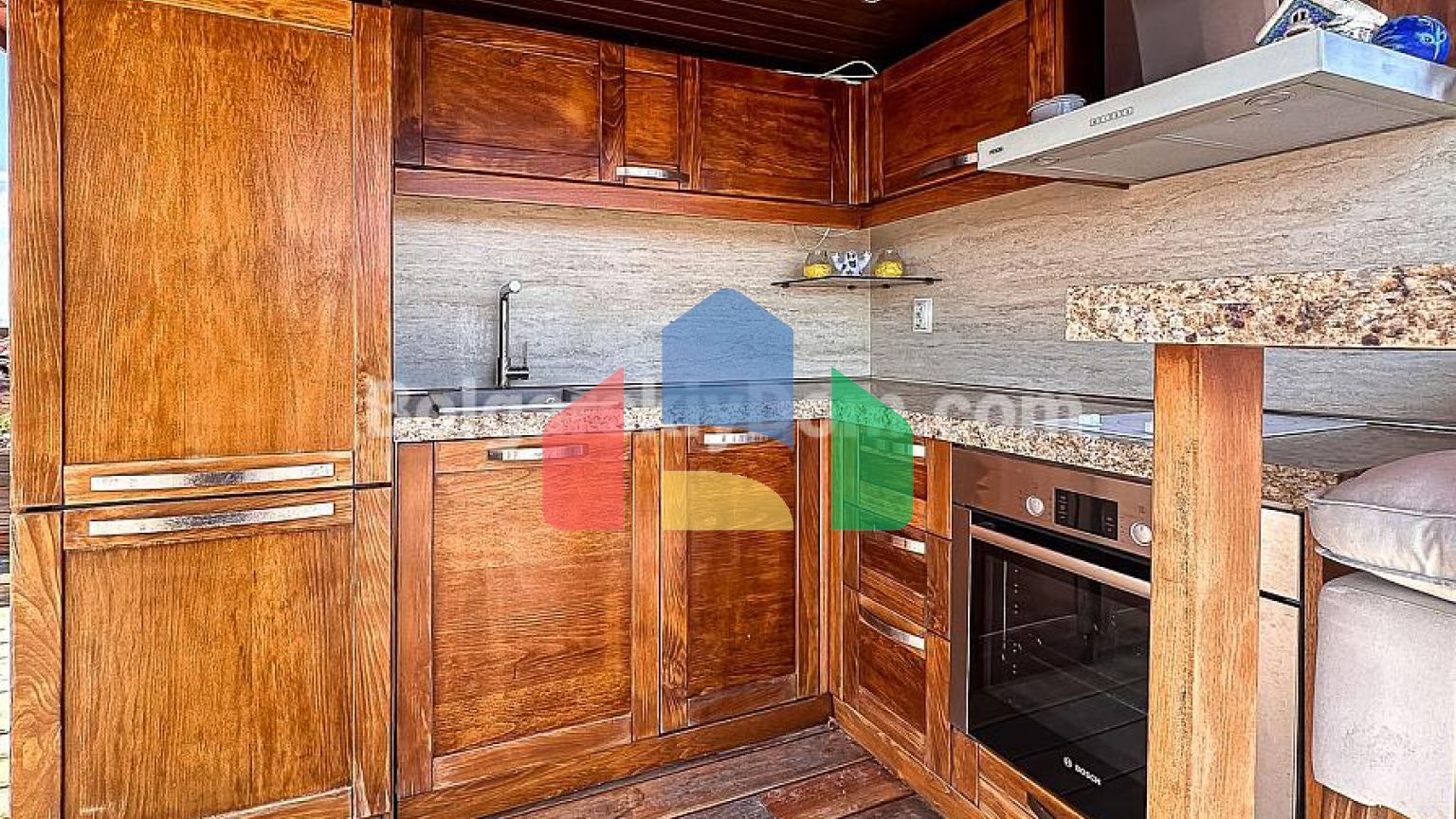 Чотирикімнатна квартира в Естебан