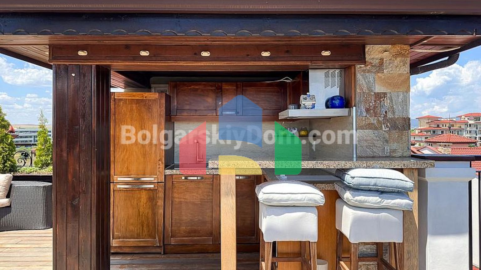 Чотирикімнатна квартира в Естебан