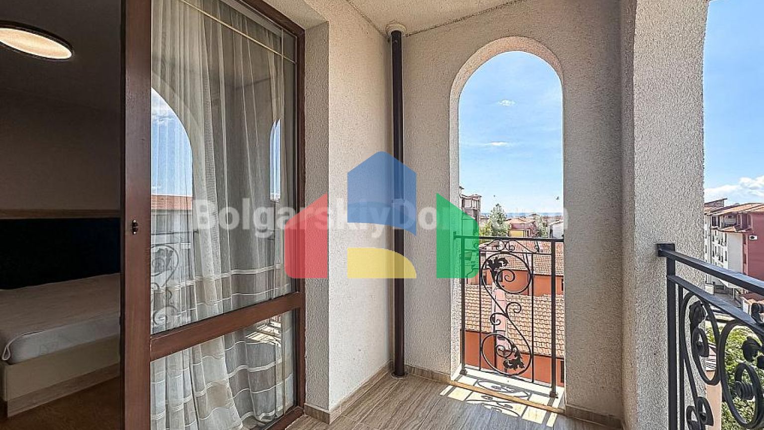 Чотирикімнатна квартира в Естебан