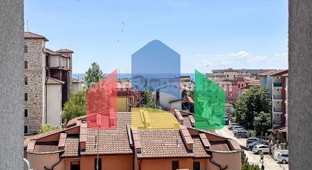 Чотирикімнатна квартира в Естебан