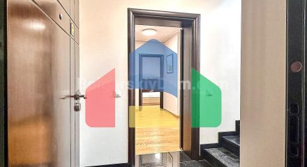 Чотирикімнатна квартира в Естебан