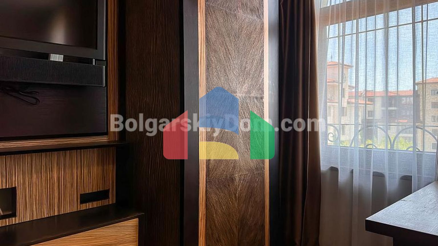 Чотирикімнатна квартира в Естебан