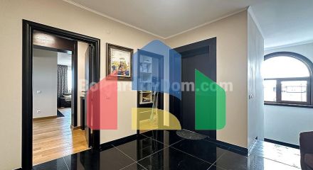 Чотирикімнатна квартира в Естебан