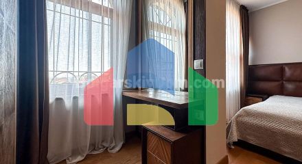 Чотирикімнатна квартира в Естебан