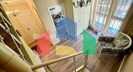 Трикімнатна квартира-мезонет в Віго