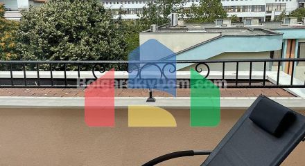 Квартира-студія в Валенсія Гарденс