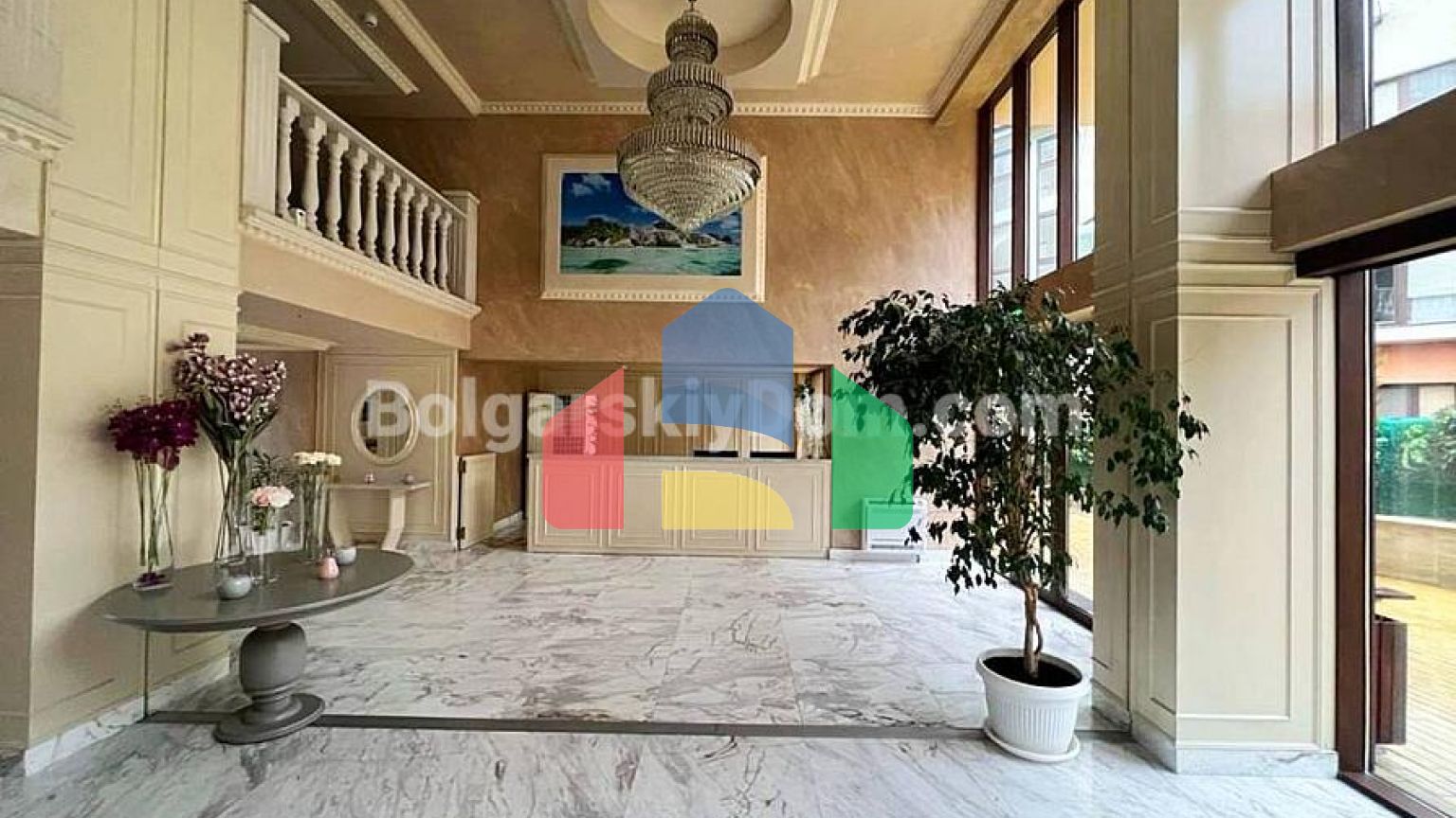 Квартира-студія в Валенсія Гарденс