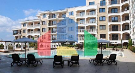 Квартира-студія в Валенсія Гарденс