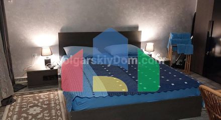 Квартира-студія в Валенсія Гарденс