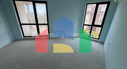 Three-bedroom apartment in Poseidon